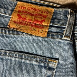 Levi's 505 Men's Straight Jeans in Light Blue Denim